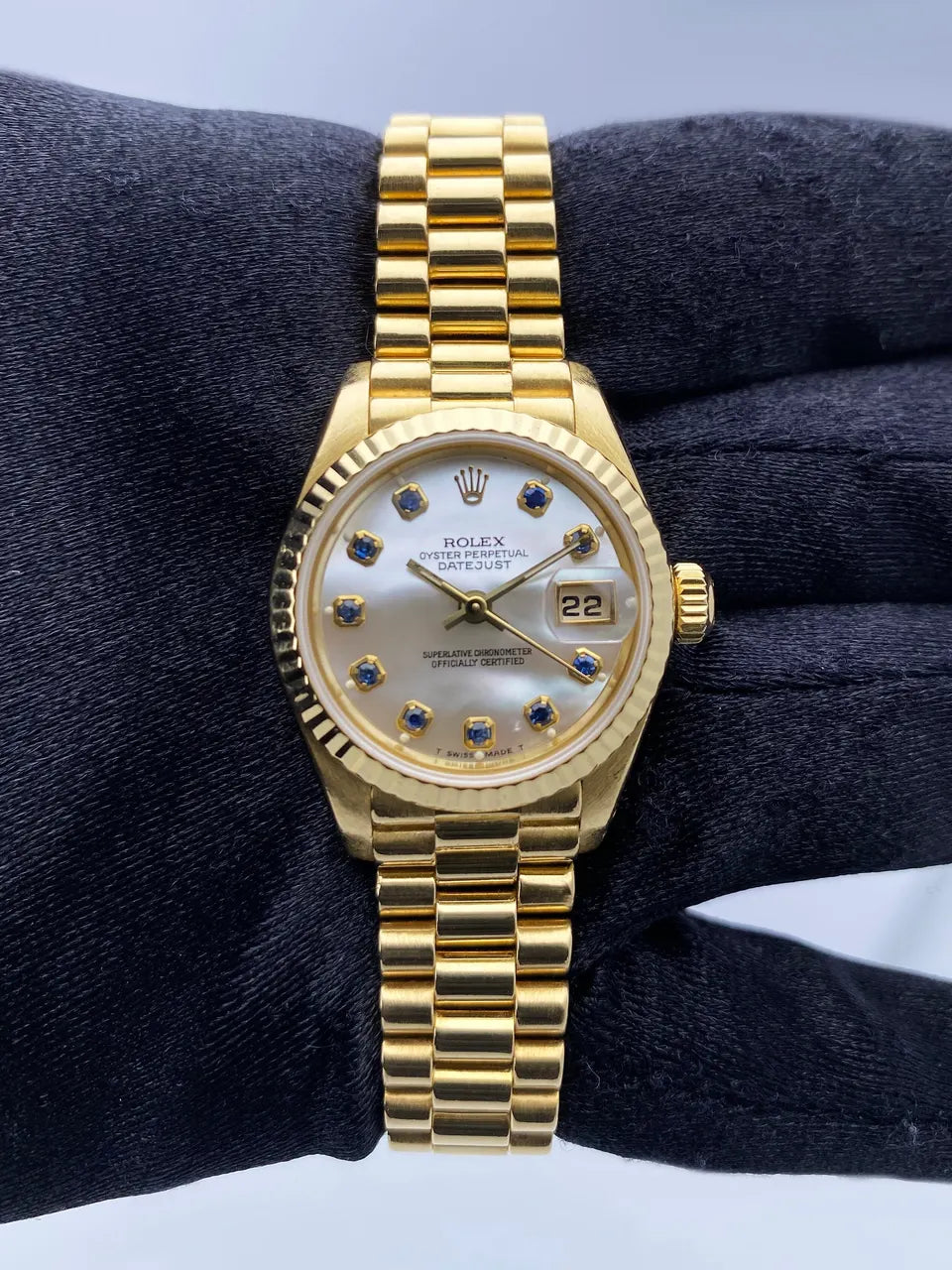 Rolex Datejust Gold Mother of Pearl Sapphire Dial - Hình 2