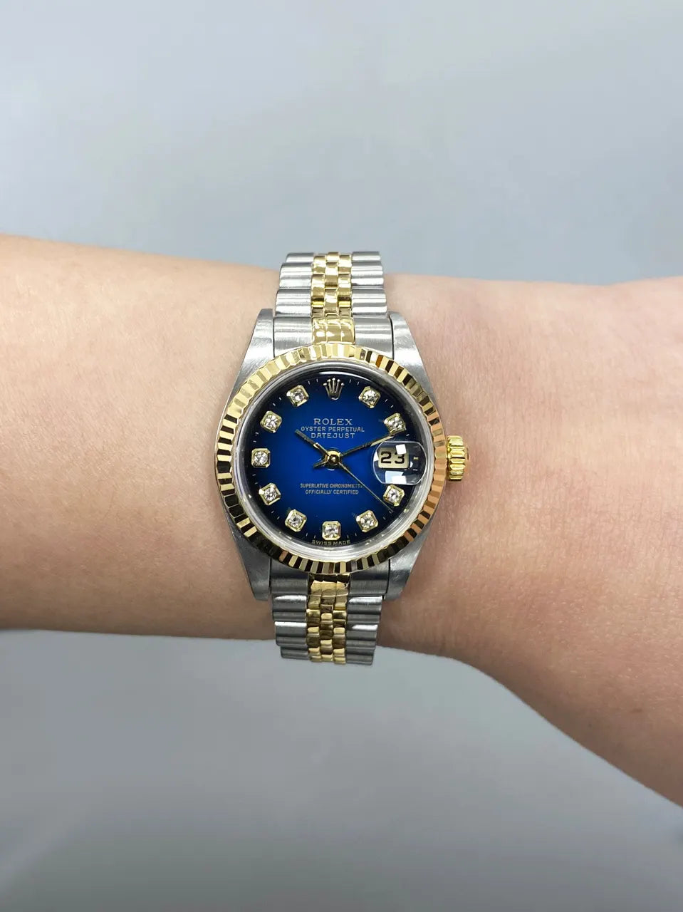 Rolex Datejust Blue Diamond two - Hình 11