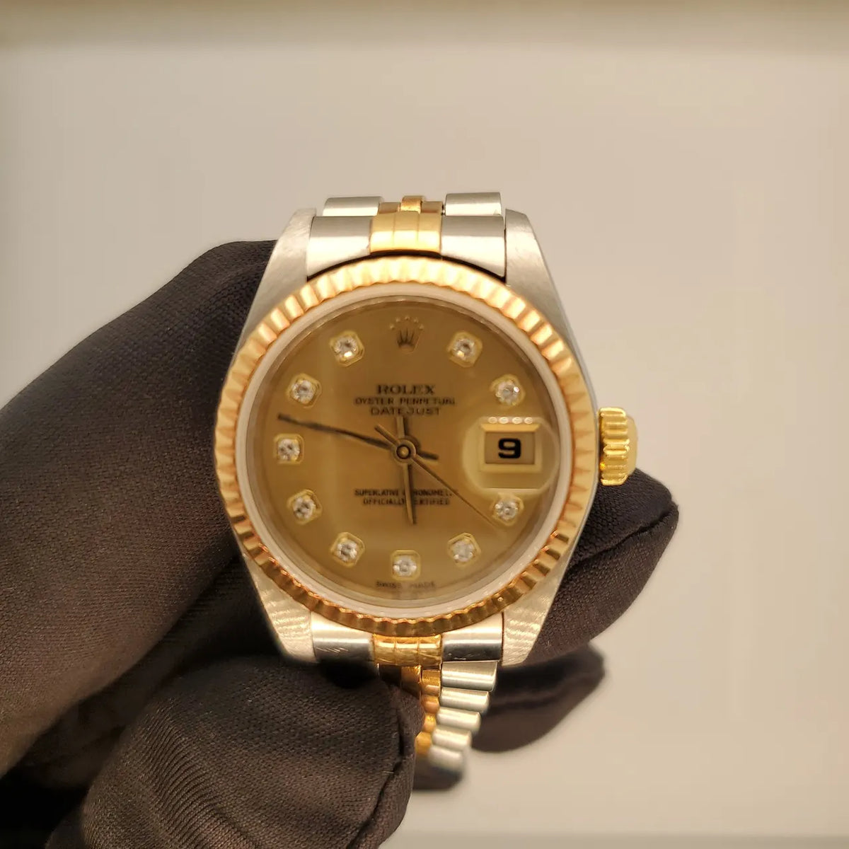 Rolex Gold Dial Diamonds - Hình 5