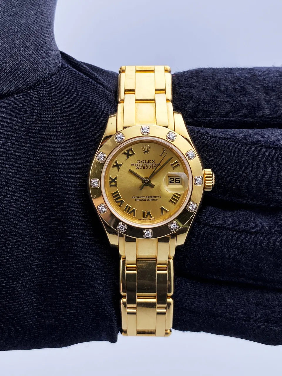 Rolex Gold Champagne Diamond Bezel - Hình 3