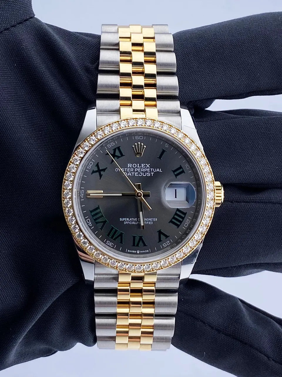 Rolex Datejust Rhodium Diamond Bezel - Hình 3