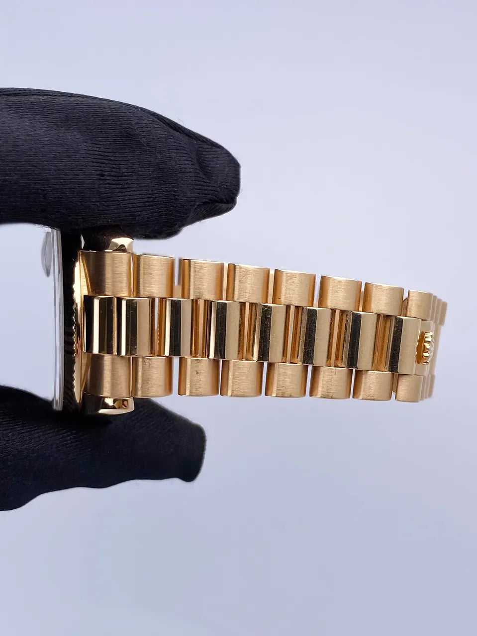 Rolex Day-Date Pink Dial Gold - Hình 8