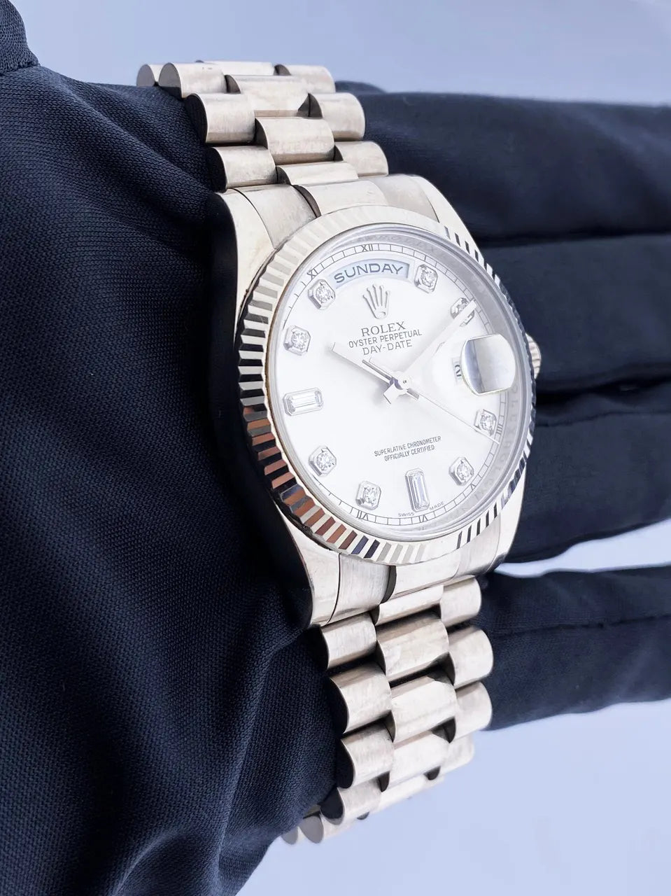 dial oyster Rolex Silver Diamond Day-Date - Hình 3