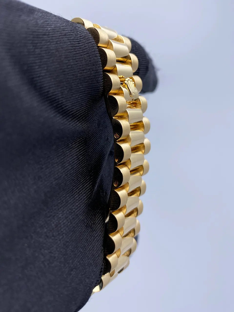 day Rolex Gold Diamond Pave - Hình 7