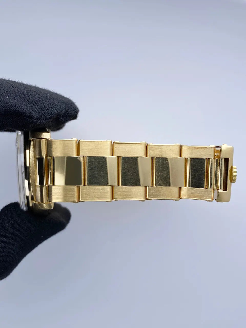 Rolex Gold Champagne Day-Date dial - Hình 8