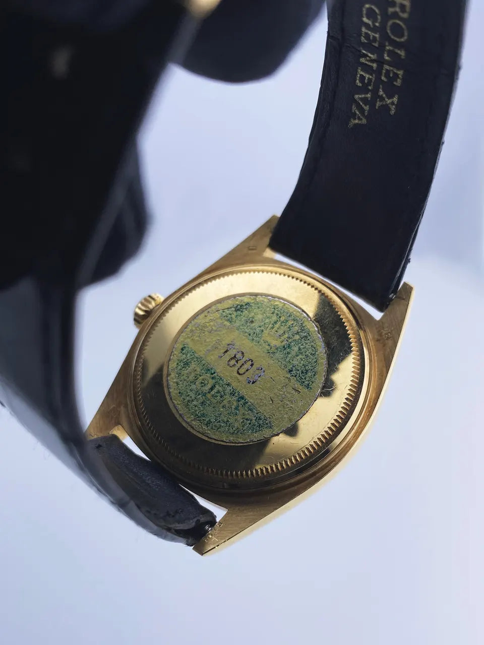 Rolex Day-Date Gold Linen - Hình 8
