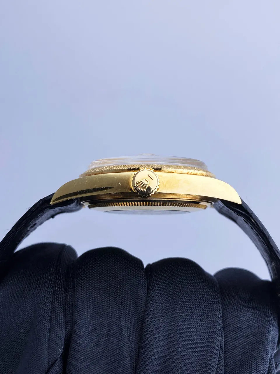 Rolex Day-Date Gold Linen - Hình 4