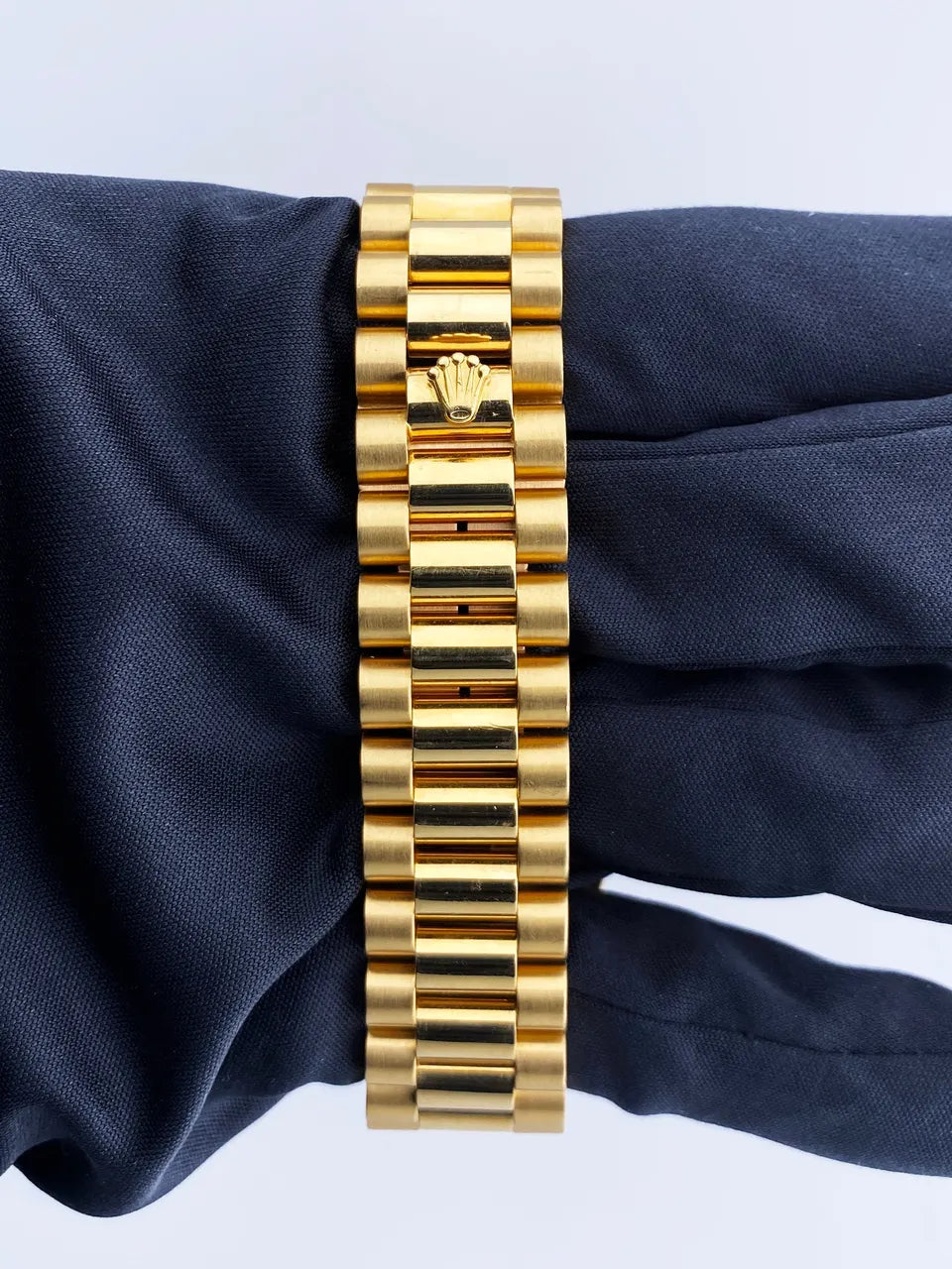 Rolex Day-Date Gold Silver - Hình 6