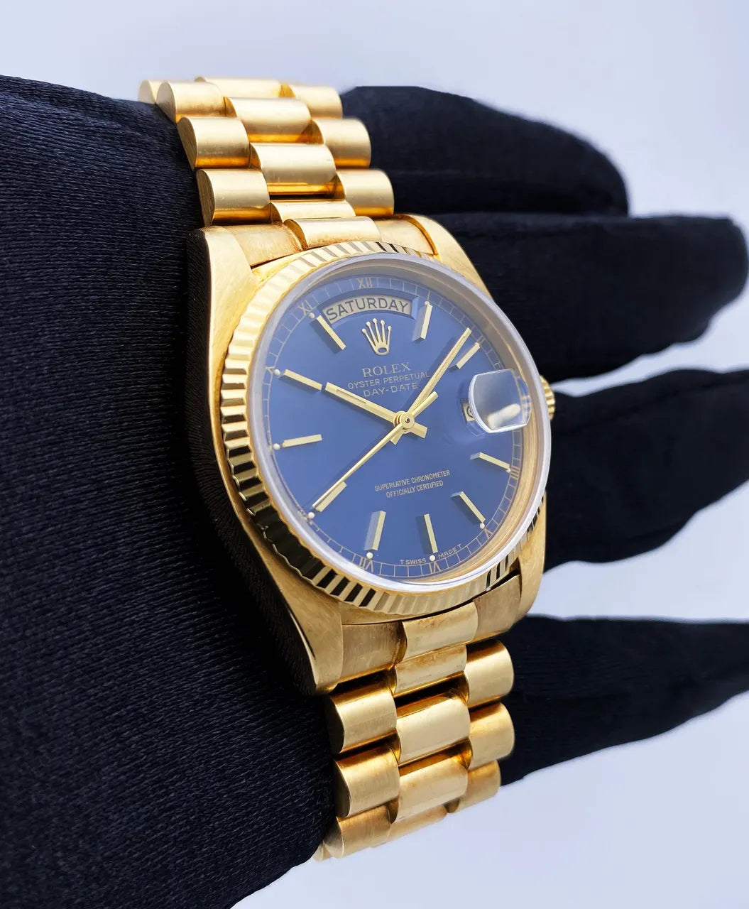 president Rolex Day-Date Gold Blue Dial - Hình 3
