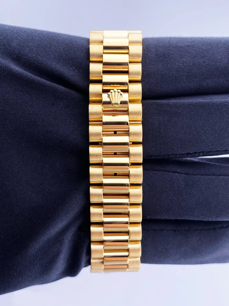 day date Rolex Gold Diamond Dial - Hình 7