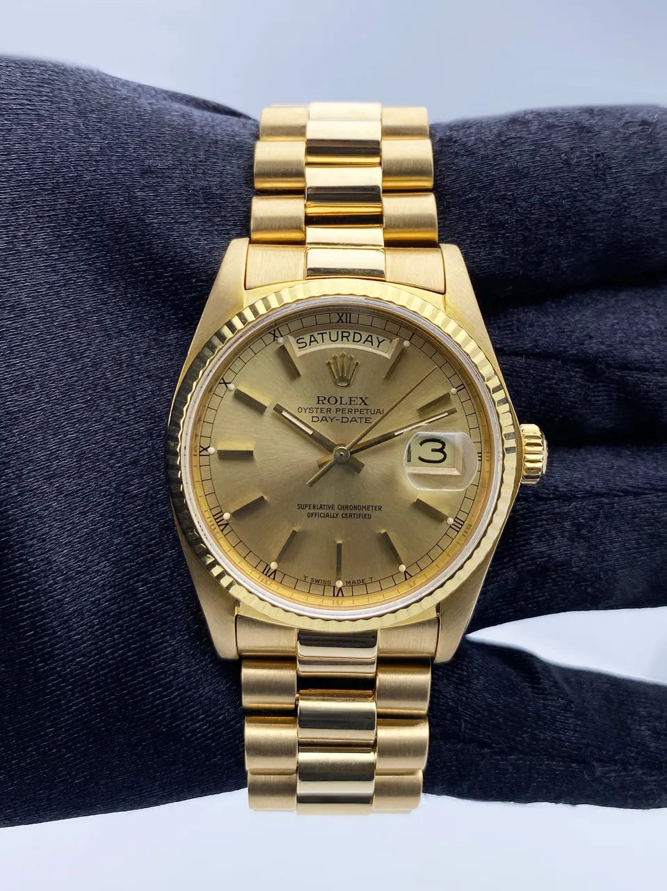 president Rolex Day-Date Gold Champagne Dial - Hình 2