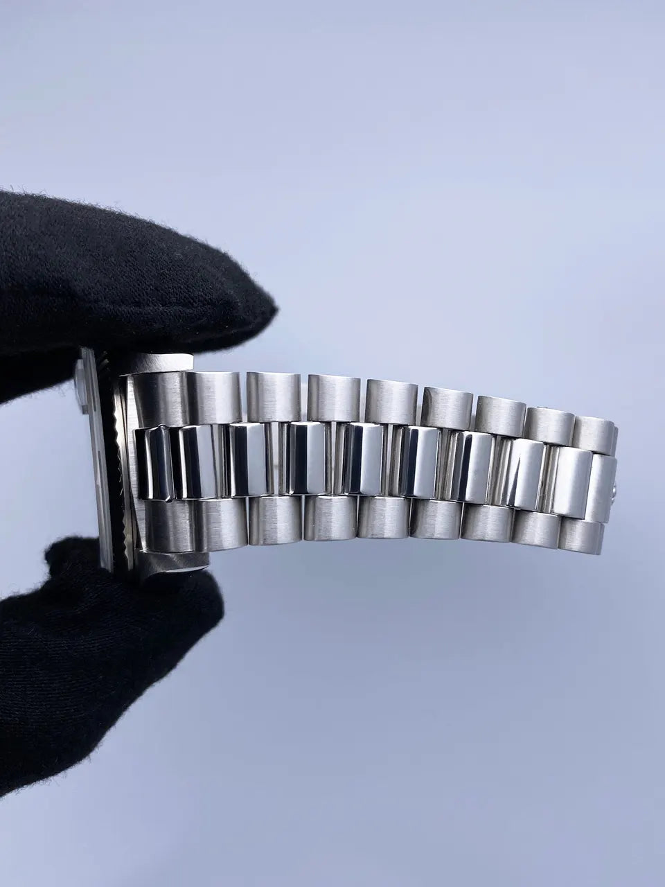 Rolex Silver Diamond Day-Date dial - Hình 7