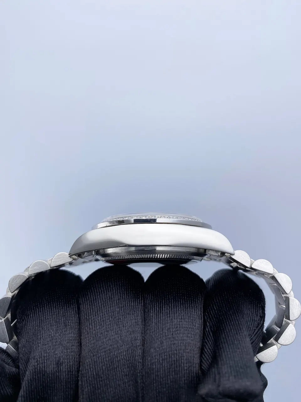 day Rolex Silver Diamond Bezel - Hình 5