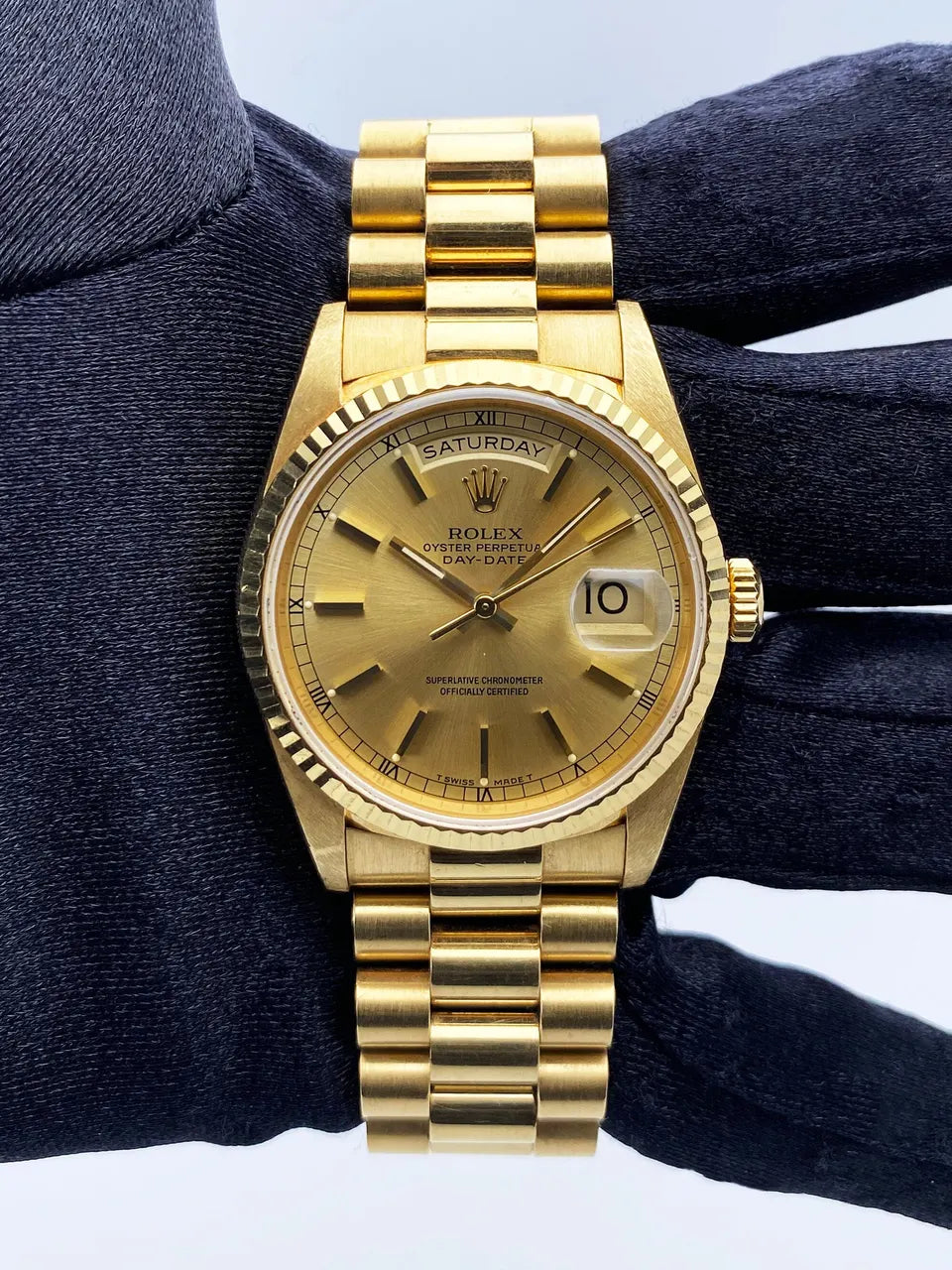 Rolex Day-Date 36 Yellow Gold - Hình 2