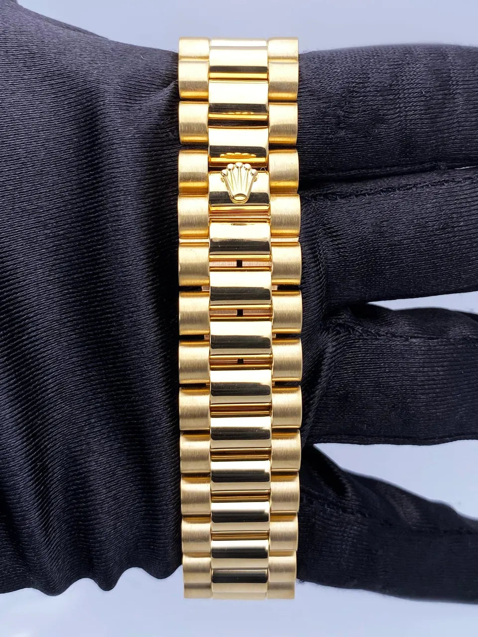 Rolex Gold Diamond Pave Dial - Hình 6