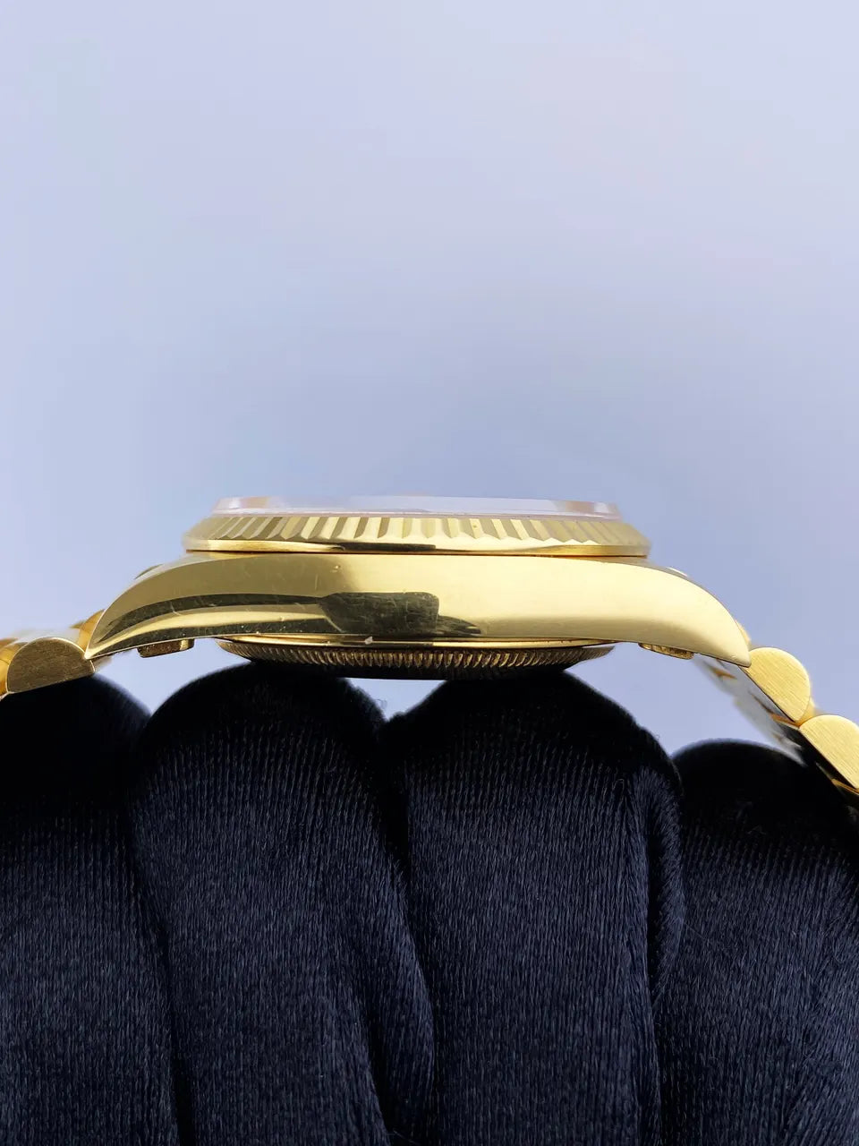 Rolex Day-Date 36 Yellow Gold Diamond - Hình 5