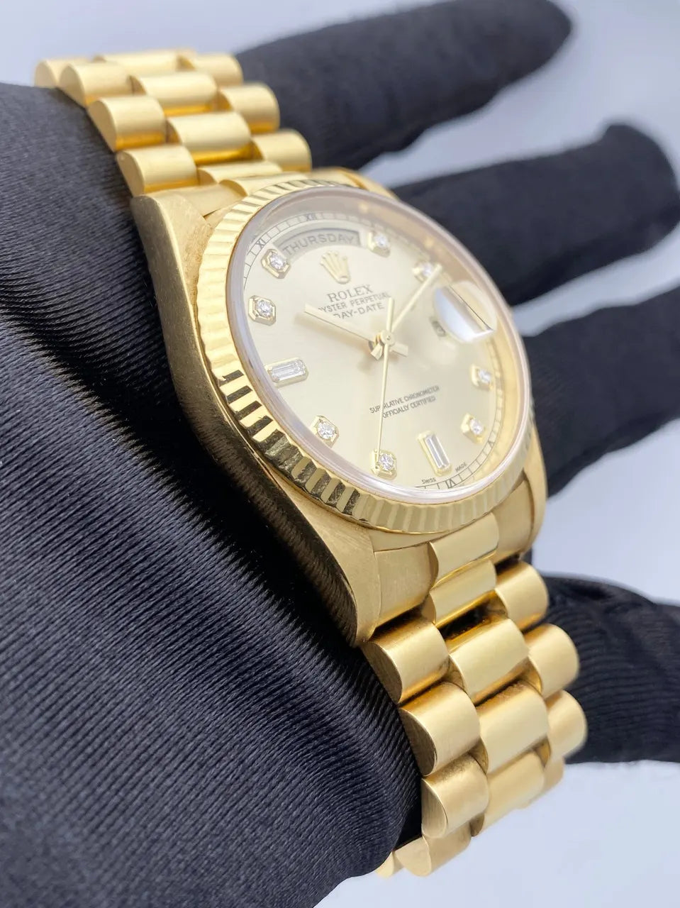 Rolex Day-Date Gold Diamond Champagne - Hình 3