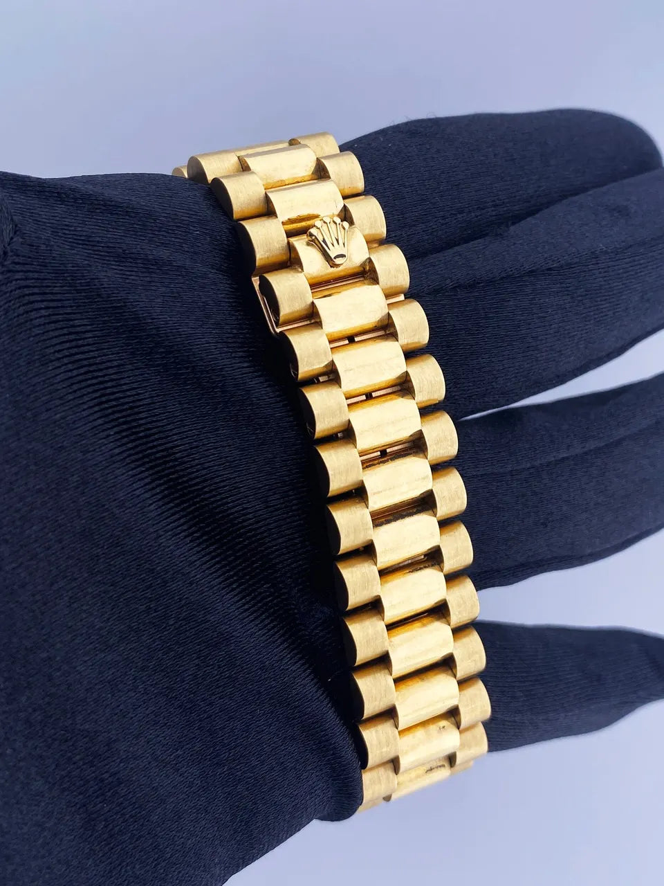 Rolex Day-Date Gold Diamond - Hình 5