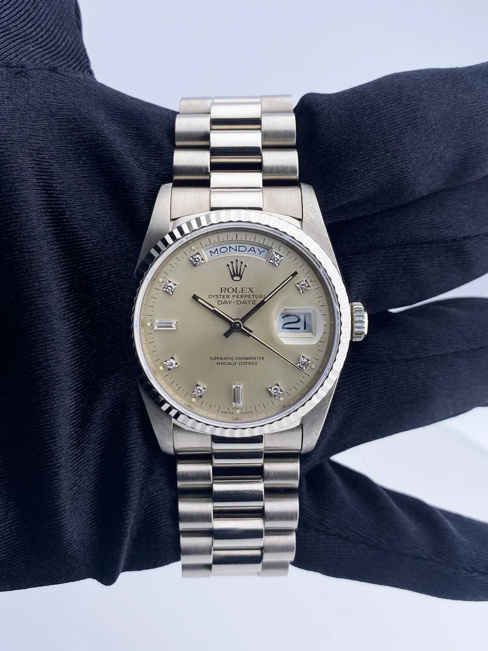 Platinum Day-Date Diamond Champagne - Hình 2