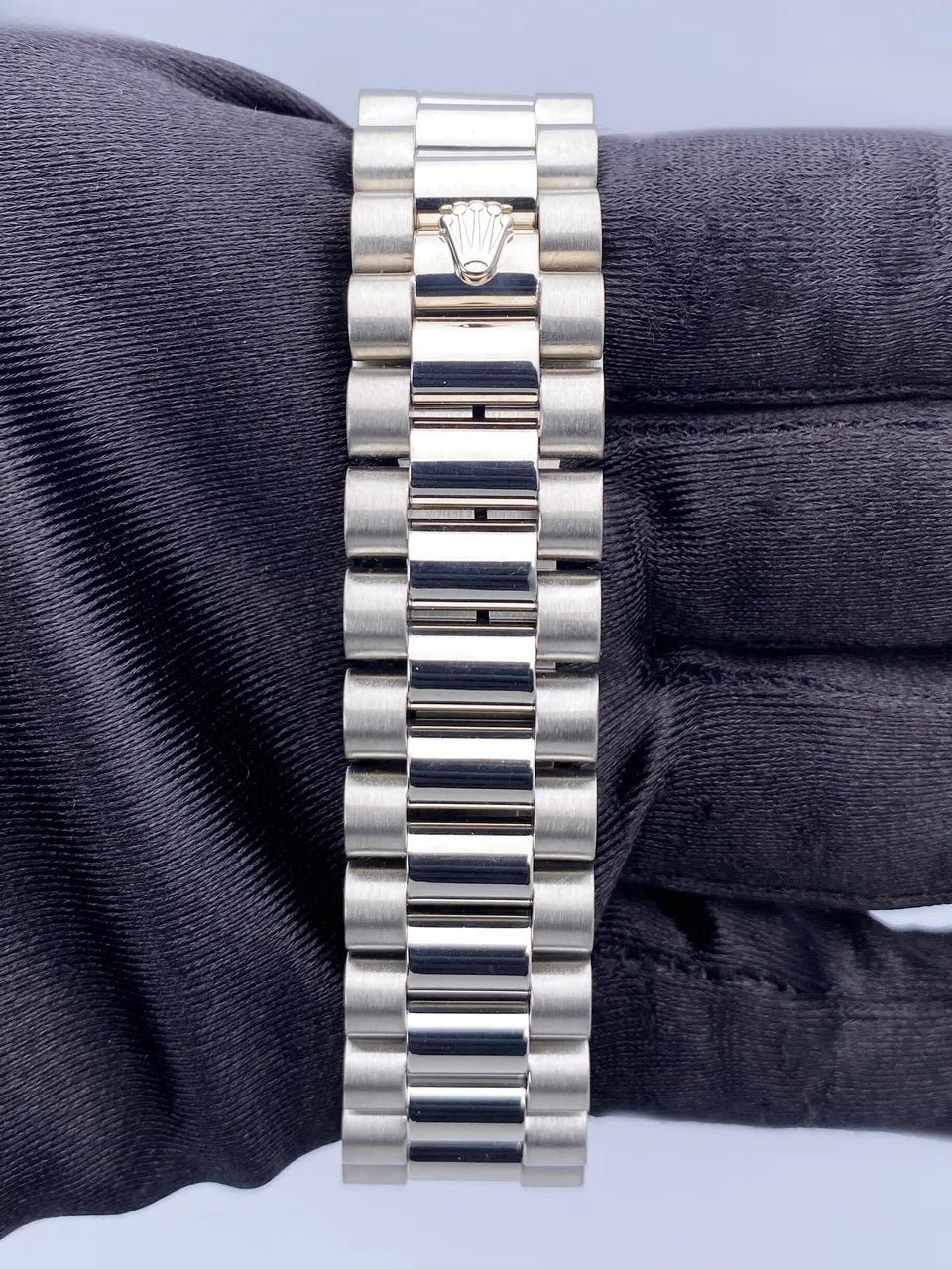Rolex Platinum Diamond Silver - Hình 8