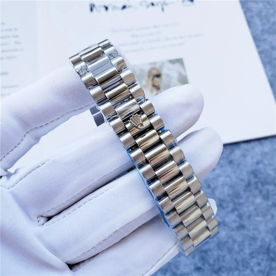 Rolex Day-Date White Diamond - Hình 3