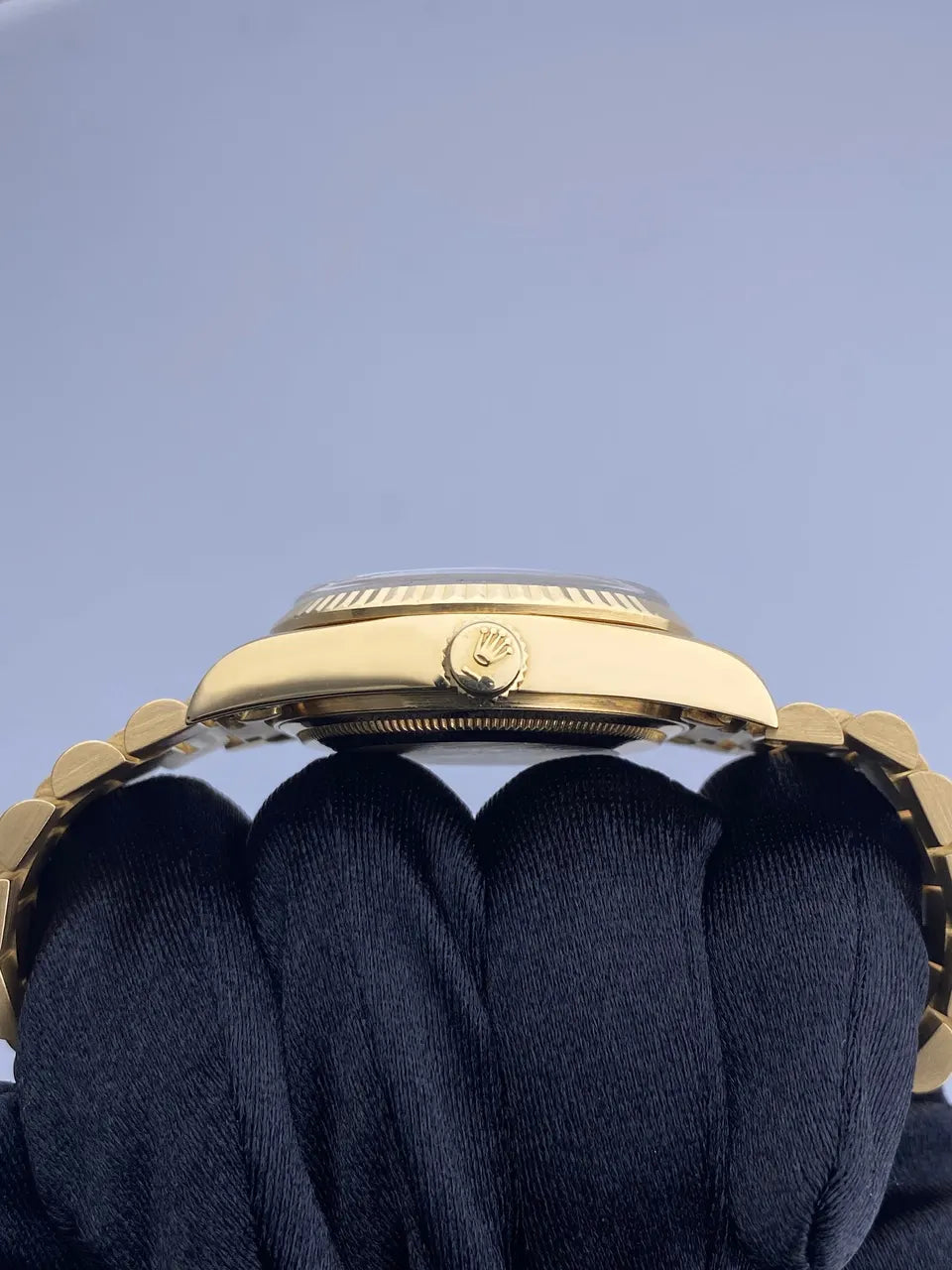 Rolex Day-Date Blue Dial Gold - Hình 4