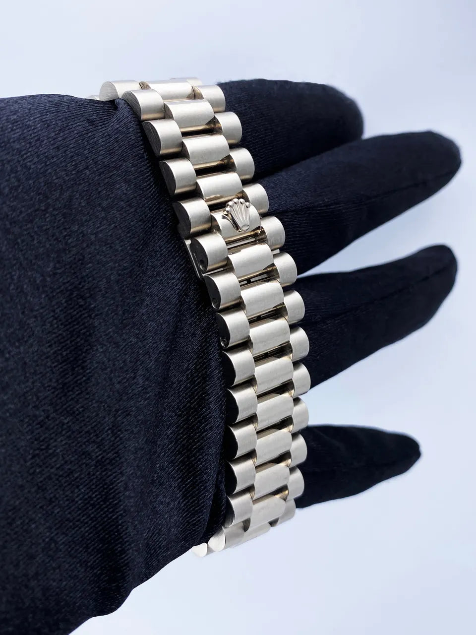 Rolex Platinum Ice Blue Day-Date - Hình 4