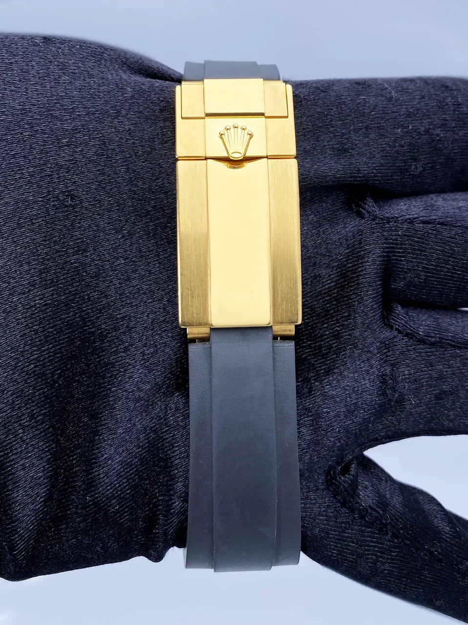 black Rolex Daytona Gold Rubber - Hình 5