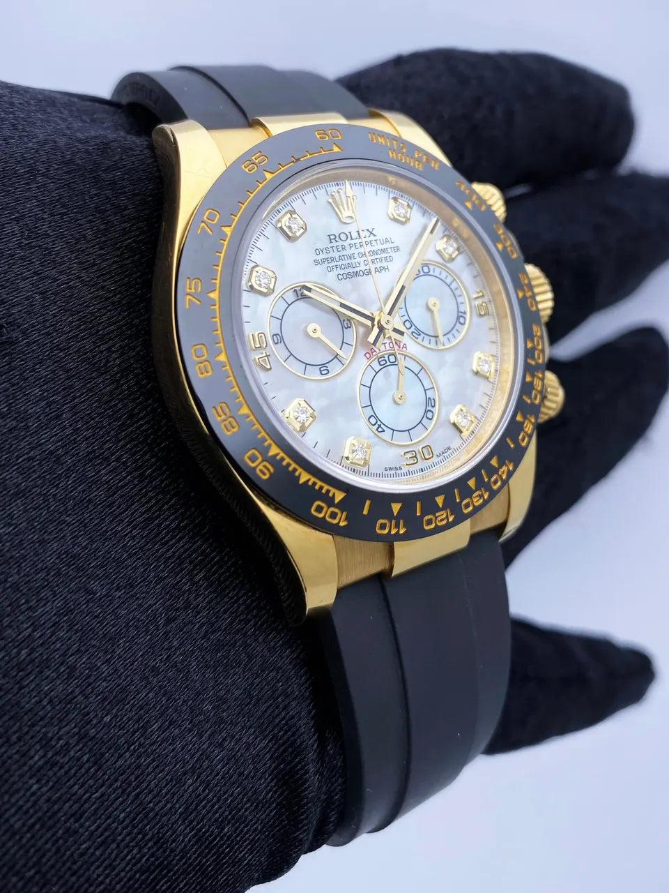 black Rolex Daytona Gold Rubber - Hình 2