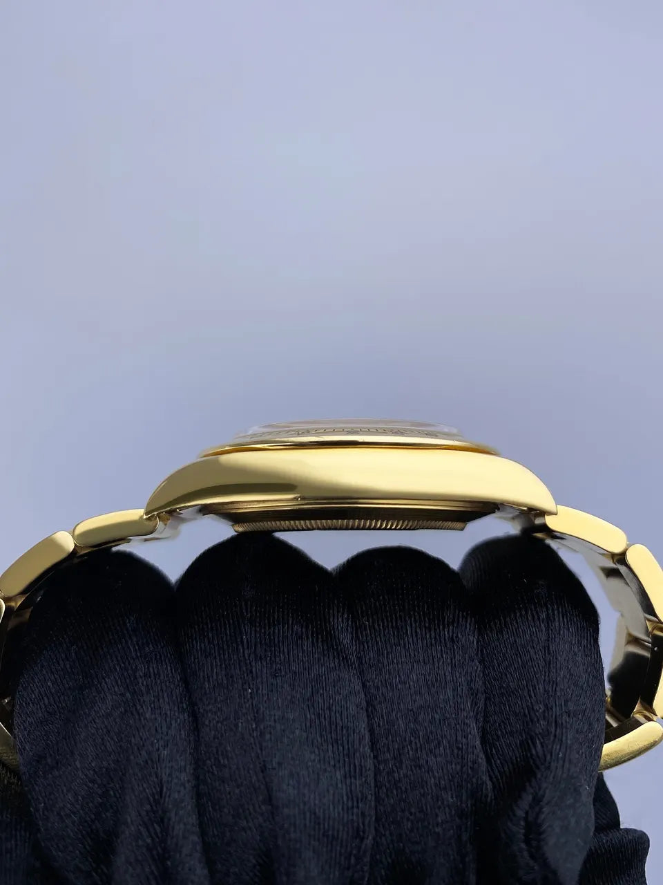 black Rolex Daytona Gold Diamond - Hình 6