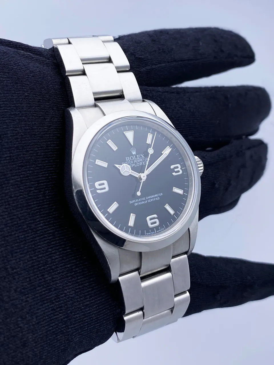 Rolex Explorer 214270 - Hình 3