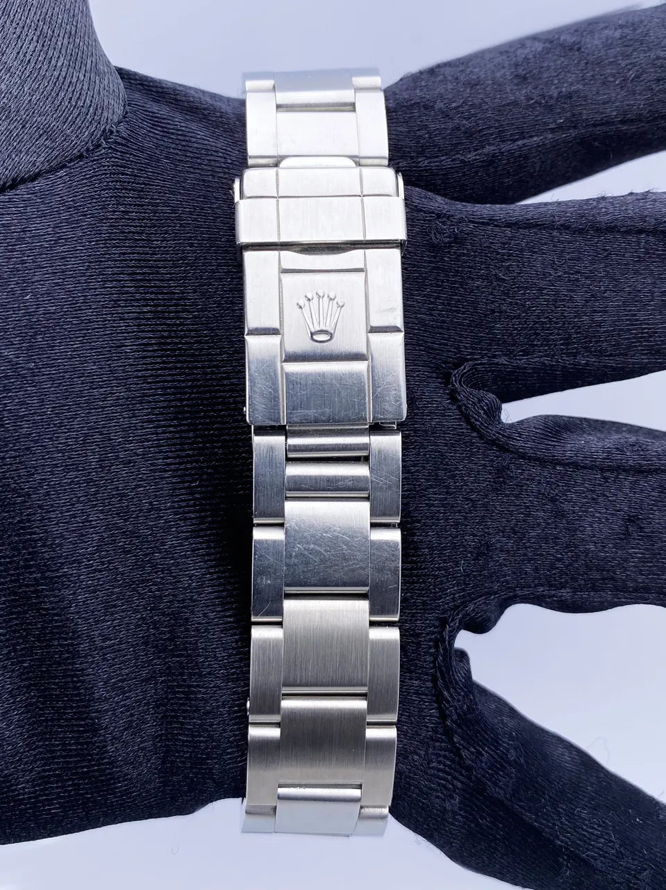 Rolex Explorer 214270 - Hình 7