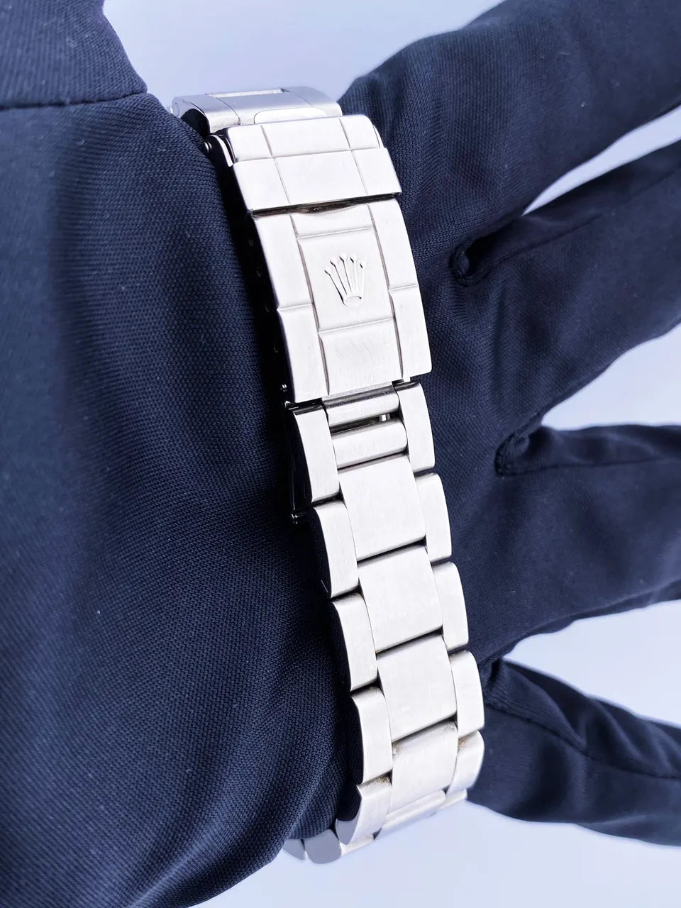 Rolex Explorer II White - Hình 6