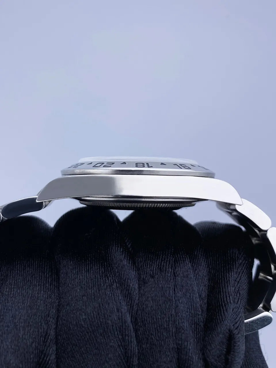 Rolex Explorer II Polar Dial steel - Hình 3