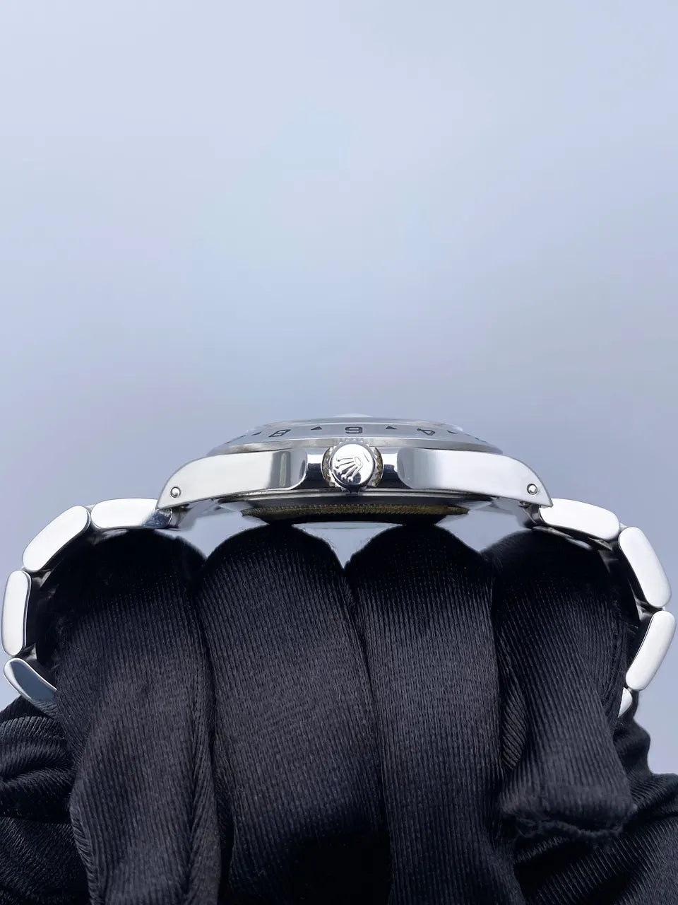 dial Rolex Explorer II Polar - Hình 3