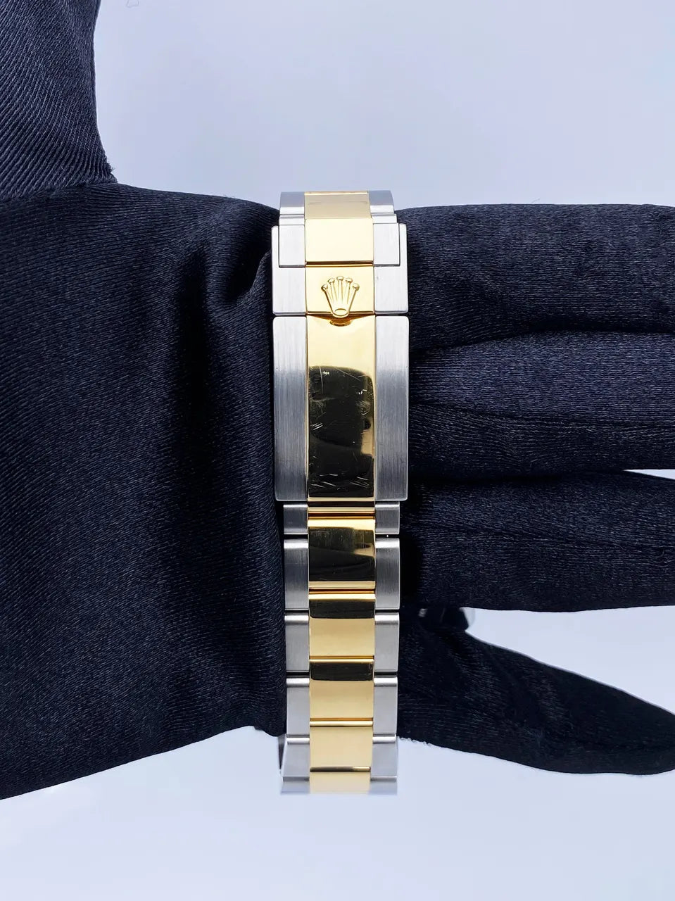 Rolex GMT Yellow Gold Black - Hình 8