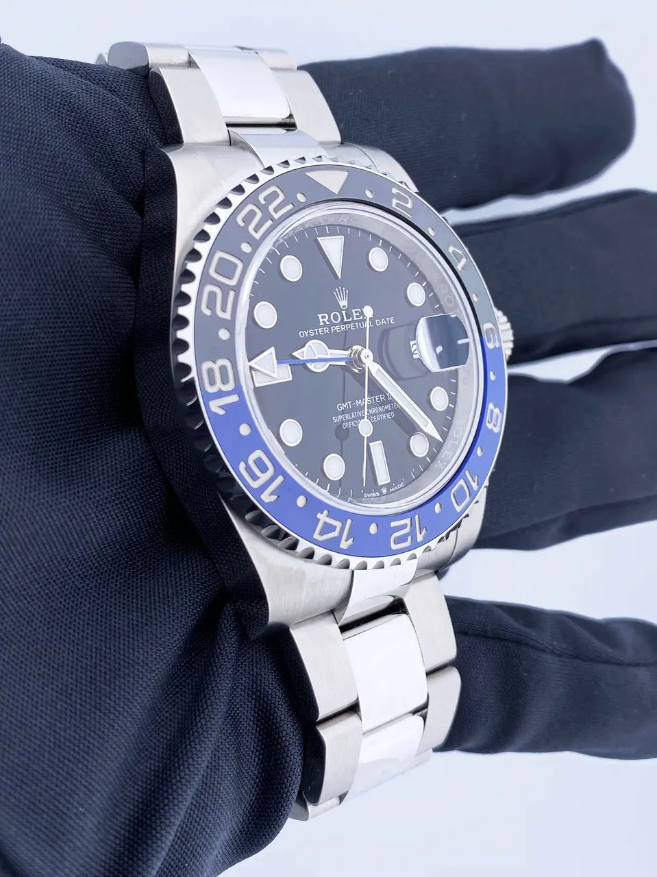 Rolex GMT-Master II Blue Black Bezel - Hình 3