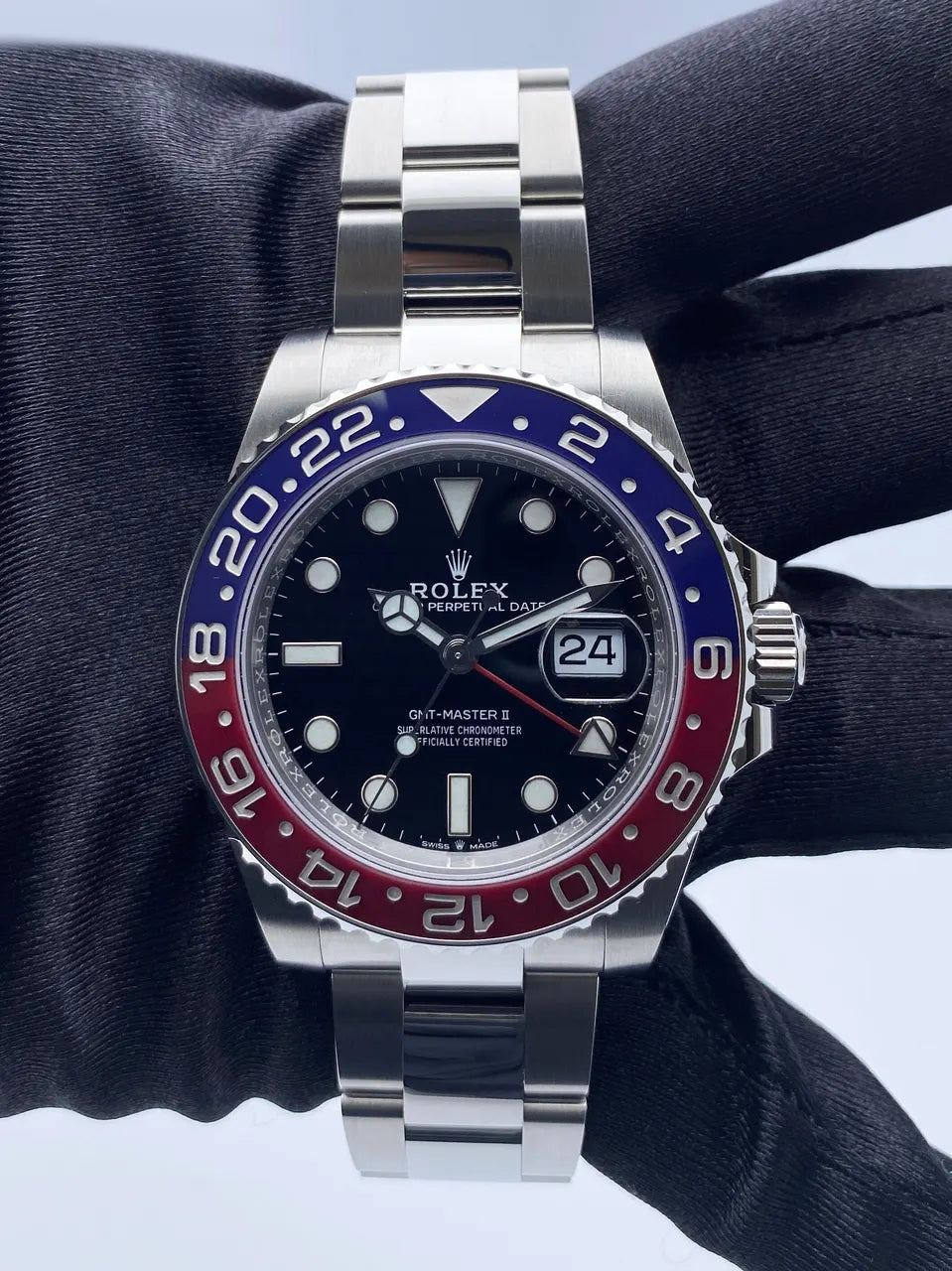 Rolex GMT-Master II Pepsi - Hình 3