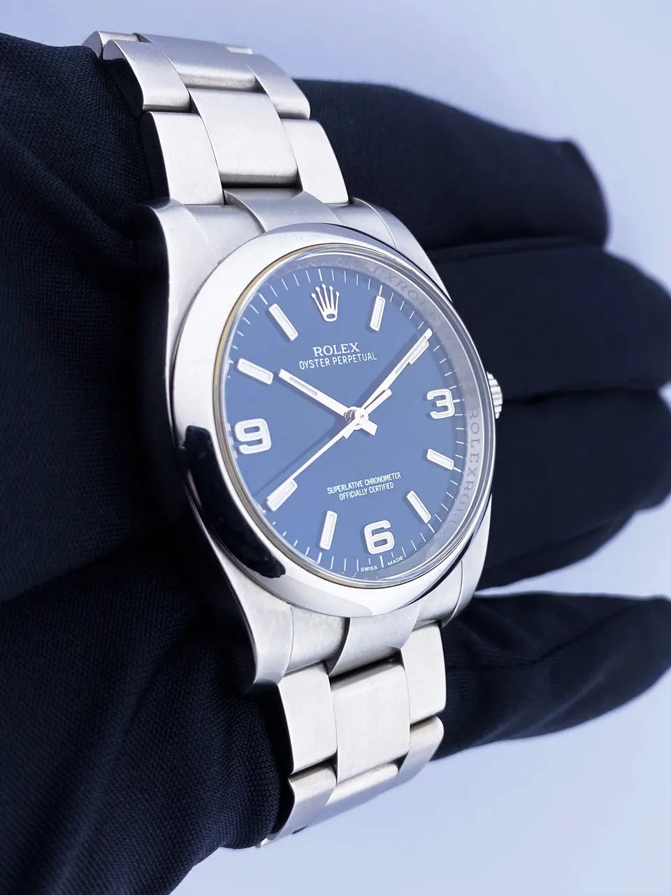 Rolex Oyster Perpetual Blue - Hình 4