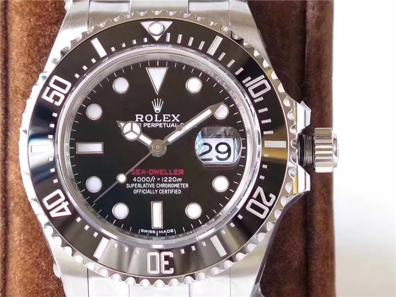 Rolex Black Sea-Dweller - Hình 5