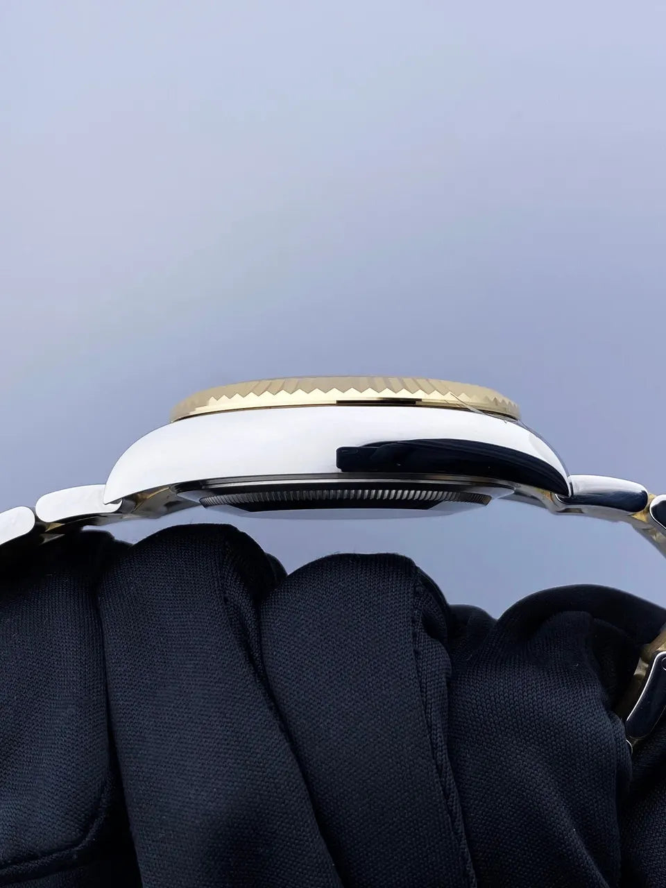 Rolex Sky-Dweller Gold Dial - Hình 4