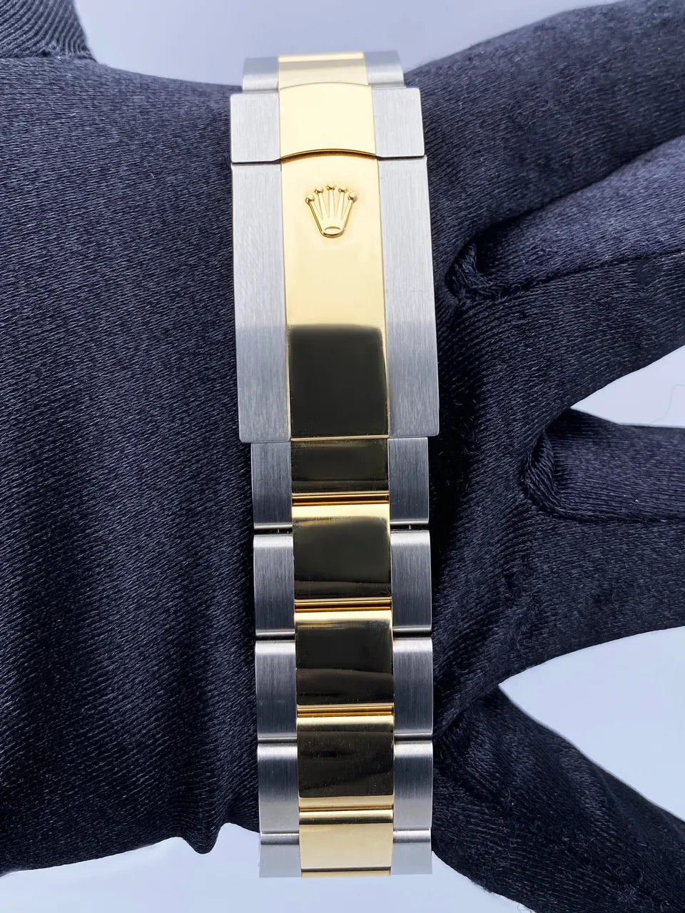 Rolex Gold Dial Sky-Dweller - Hình 6