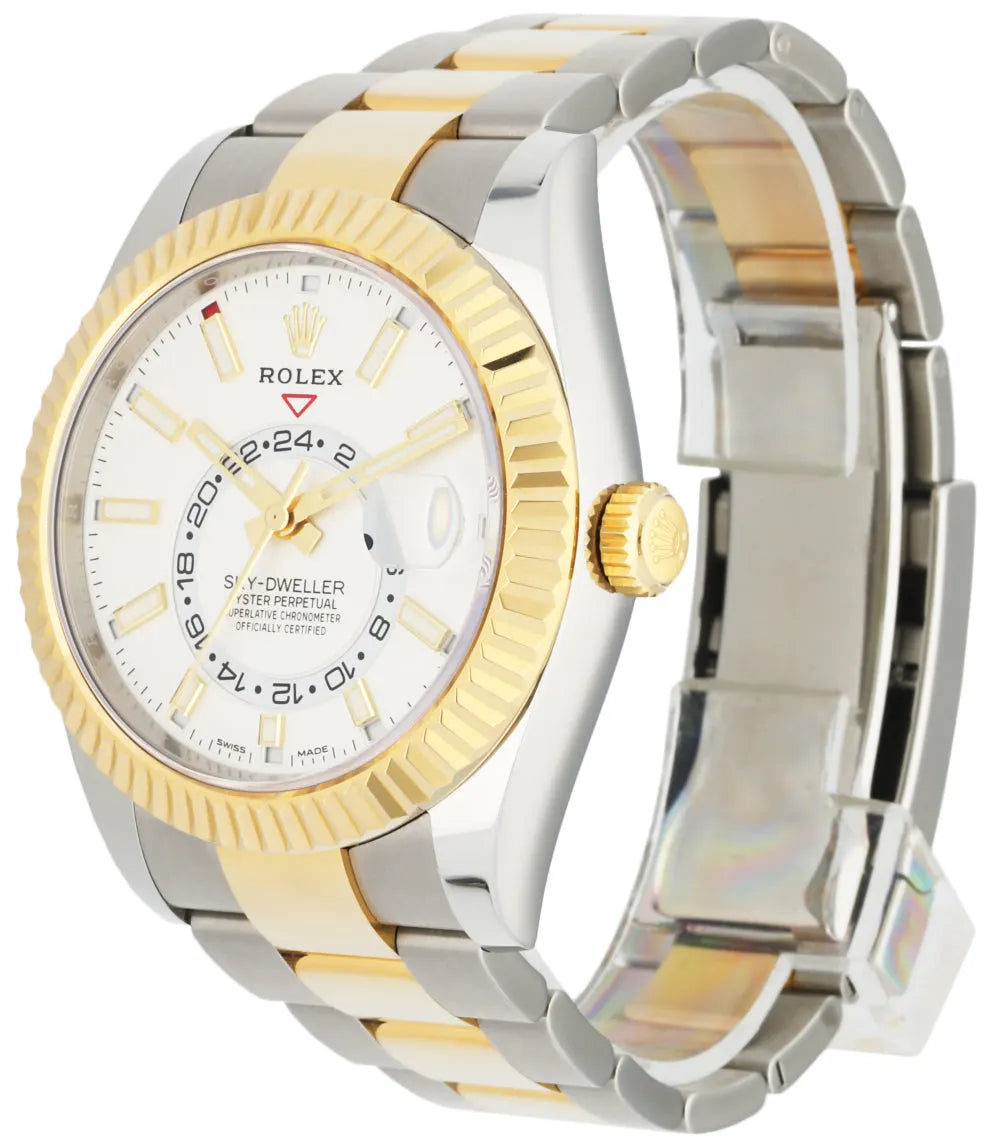 white Rolex Two-Tone Sky-Dweller - Hình 7