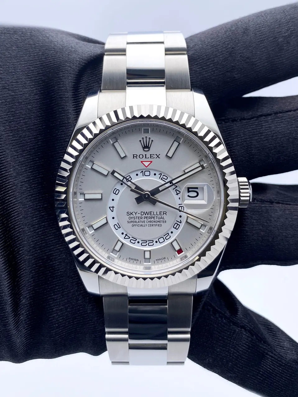 Rolex White Dial Steel Sky-Dweller - Hình 3