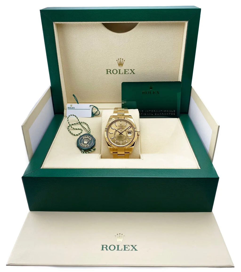 Rolex Gold Champagne Sky-Dweller - Hình 2