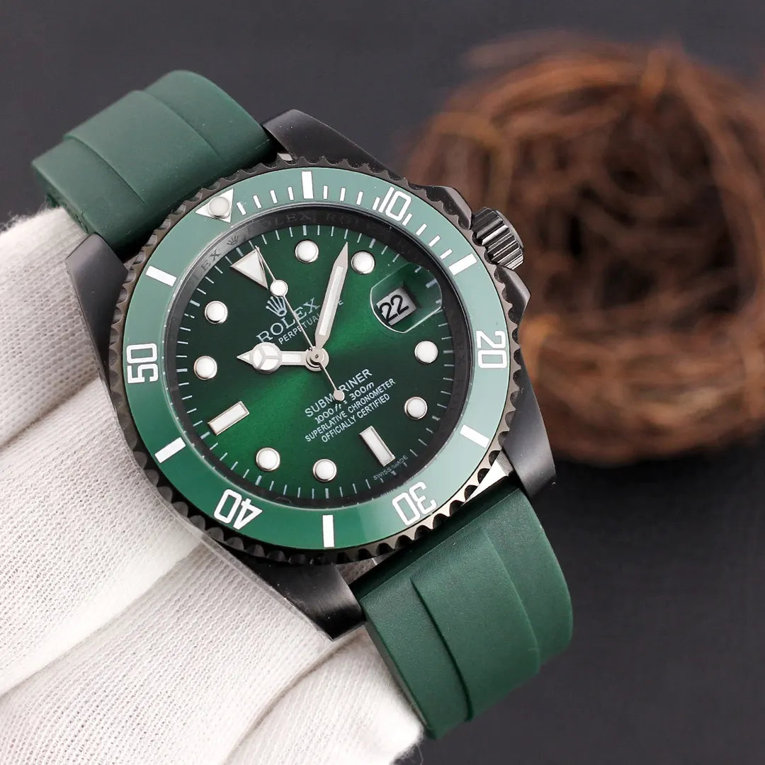 Rolex Green Rubber Submariner - Hình 2