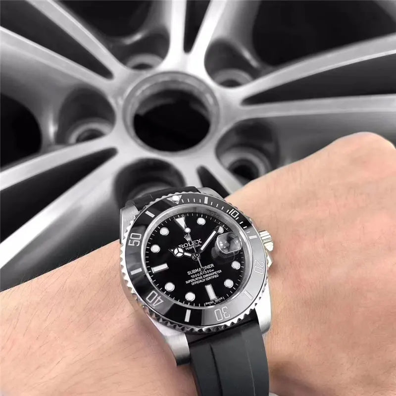Rolex Submariner Black Rubber - Hình 9