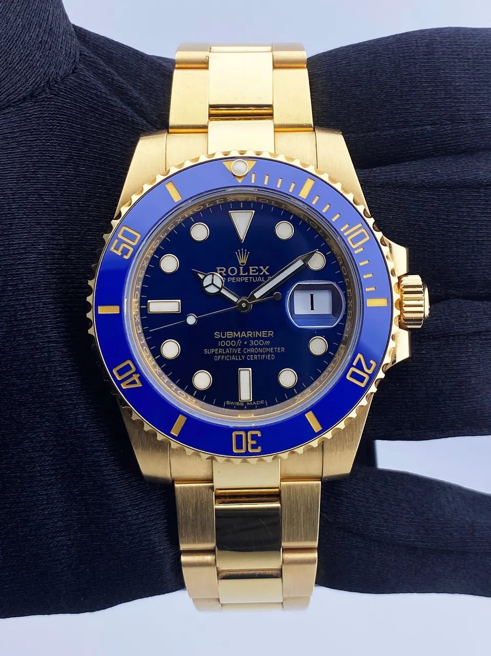 Rolex Gold Blue Submariner - Hình 3