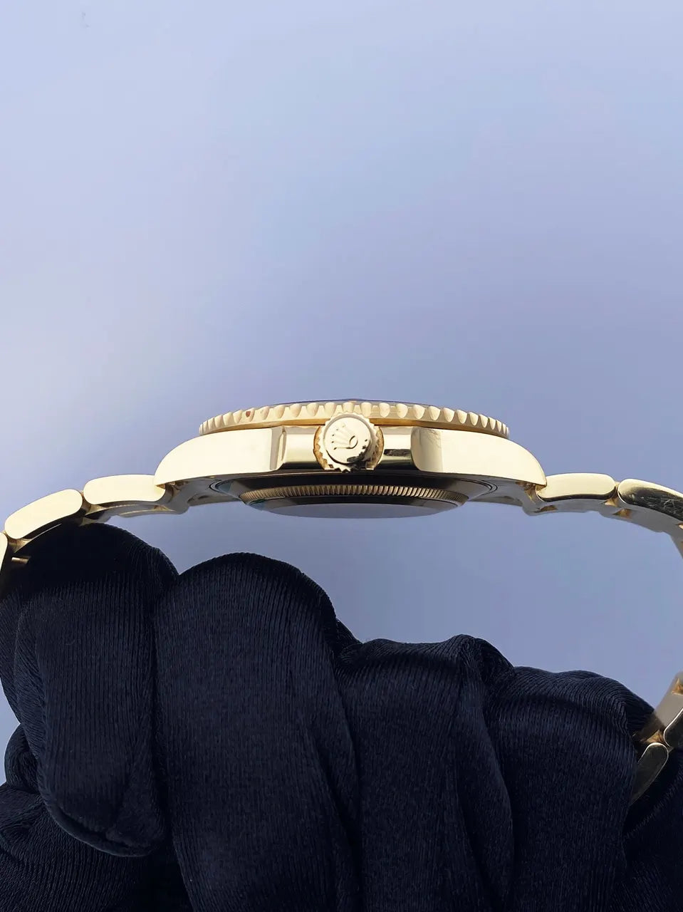 Rolex Gold Blue Submariner - Hình 5