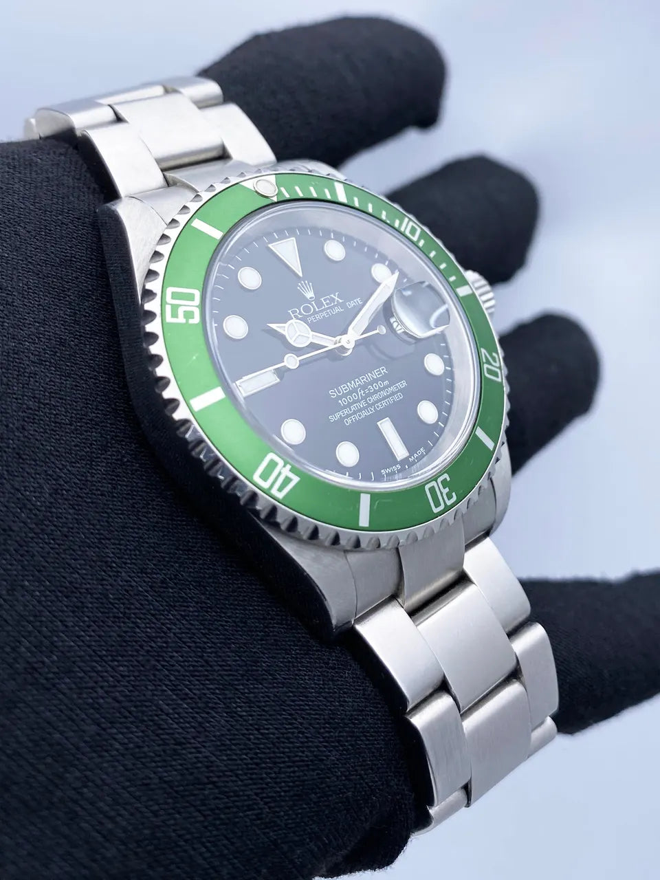 Rolex Submariner Green Bezel - Hình 3